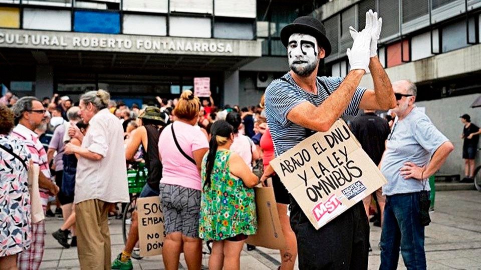La comunidad cultural argentina contra la Ley Ómnibus (Cedoc)
