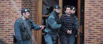La guardia civil responsabiliza de varios atentados al comando legal de eta detenido el martes