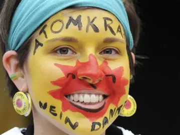 manifestante antinuclear se manifiesta en la ciudad alemana de M&uacute;nich