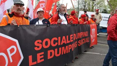 dumping social