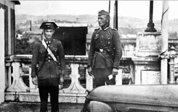 Ajustando-holocausto-loquesomos.jpg