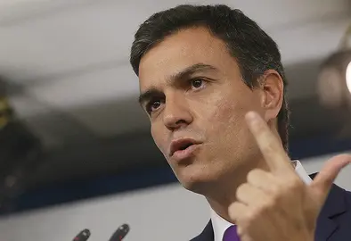 pedro-sanchez-1444909443870