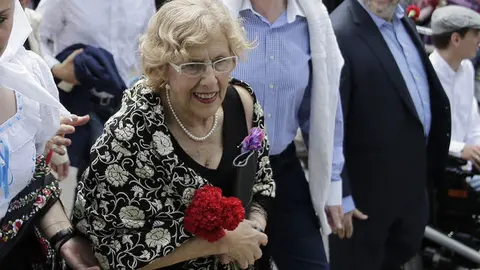 Carmena-San-Isidro-campechano-alpargatas_124998410_4934402_640x360