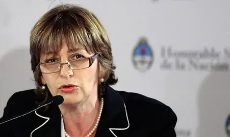 Alejandra-Gils-Carb&oacute;