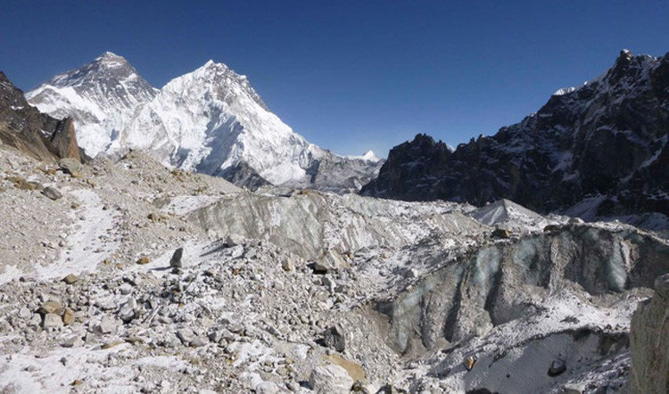 El-cambio-climatico-se-come-los-glaciares-del-Himalaya_image_380b