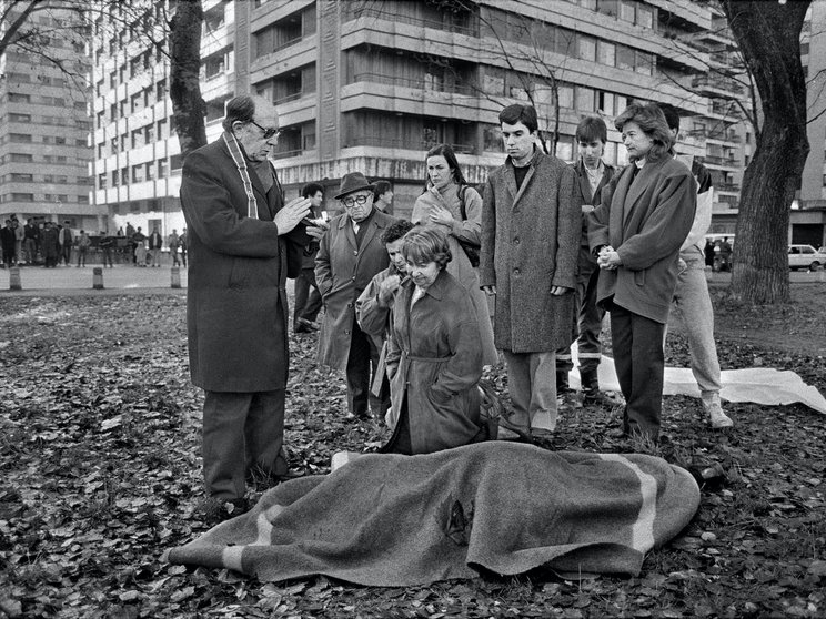 Terrorismo en España. Asesinato de Juan Atarés Peña en Pamplona 23 de diciembre de 1985. Fuente: José Luis Larrión. Diario de Navarra