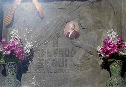 Lápida de Salvador Seguí en el cementerio de Montjuic