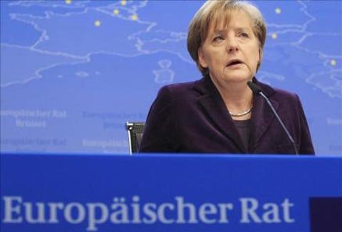 Merkel advierte que "cada país es responsable de sus propias deudas"
