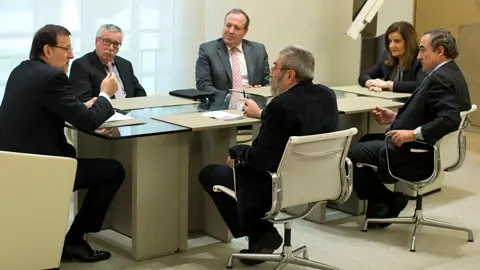 rajoy y agentes sociales
