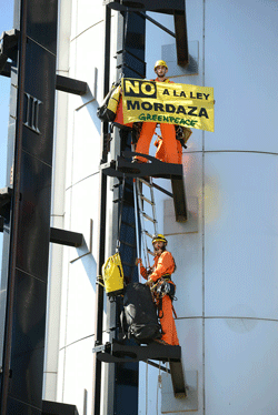 greenpeace250