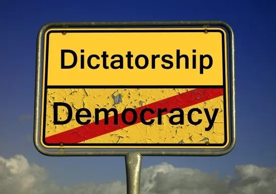 dictadura democracia