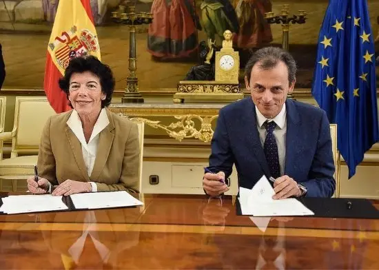 firma acuerdo sistema becas