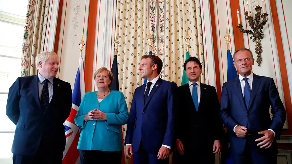 g7