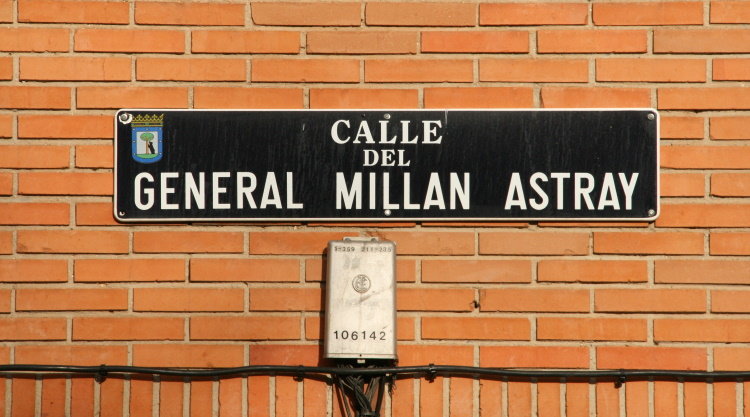 Placa_de_la_calle_General_Millán_Astray_en_Madrid
