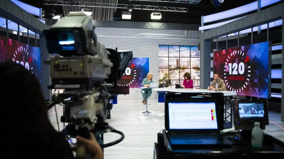 Estudio-Telemadrid-emision-programa-Minutos