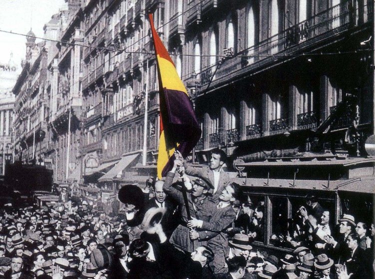 Manifestación republicana en Madrid el 14 de abril (foto Piortiz, col. Monasor)
