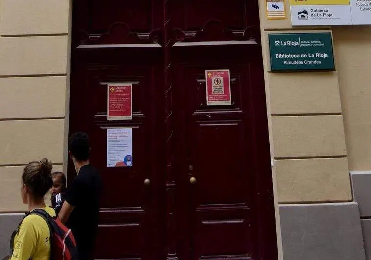 biblioteca-La-Rioja-amudena-grandes