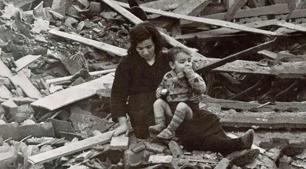 portada Pueblo de Espa&ntilde;a (1)