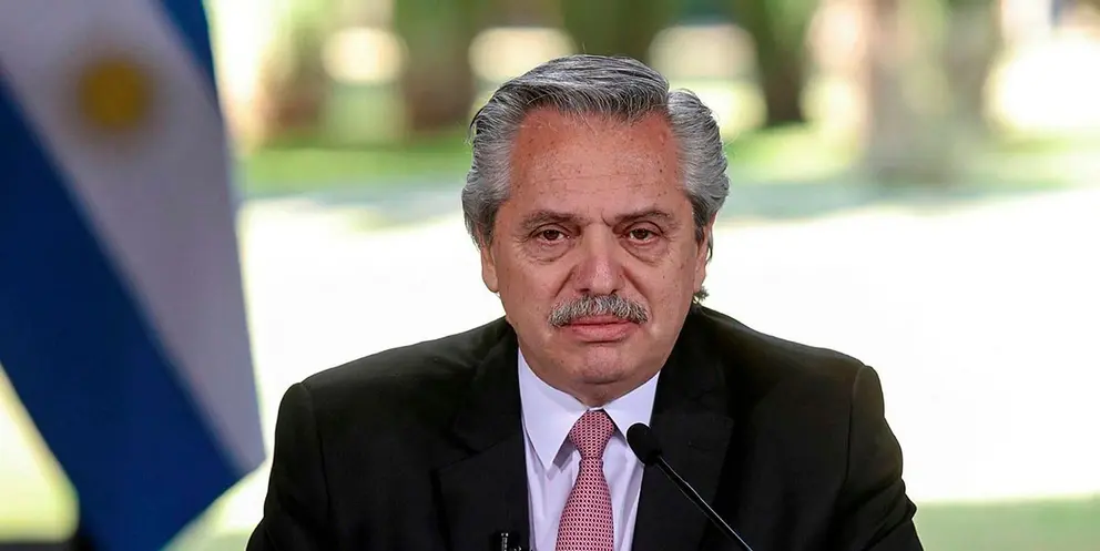 Alberto Fern&aacute;ndez