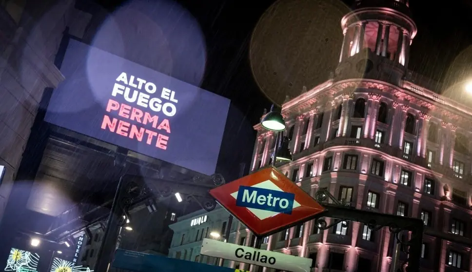 Madrid, 29 de noviembre de 2023. Las ONG espa&ntilde;olas iluminan el centro de Madrid con un mensaje de alto el fuego permanente en Gaza e Israel. (C) Pedro Armestre
 - No sales - No Archives - Editorial Use Only - Free use only for 14 days after release. Photo provided by ALIANZA POR LA SOLIDARIDAD, distributed handout photo to be used only to illustrate news reporting or commentary on the facts or events depicted in this image.