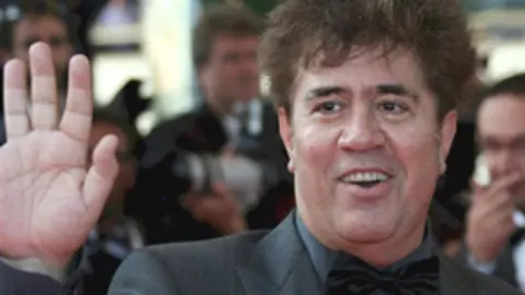 almodovar y otros cineastas europeos piden que no se suprima las ayudas comunitarias al cine.