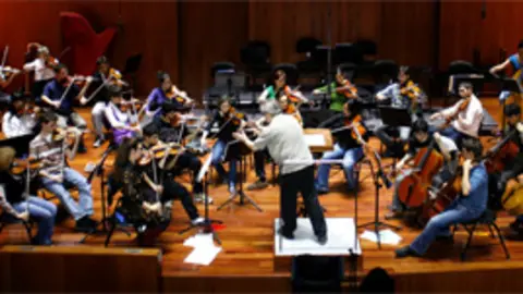 m&uacute;sica