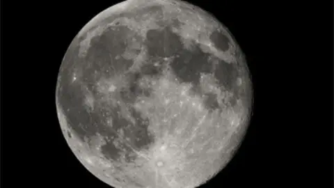 LUNA