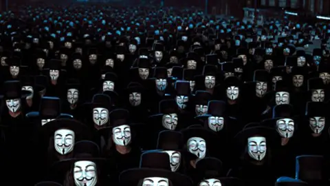 V_VENDETTA480
