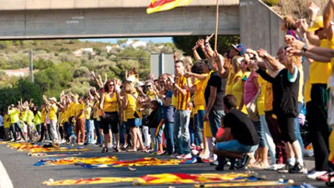 SOCIEDAD TEMA DEL DIAVIA CATALANA DIADA NACIONAL DE CATALUNYA 11 SEPTIEMBREEL PERELLO - TARRAGONA, TERRES DE L'EBRETRAMO 93 EN EL PERELLOFOTO MARTI FRADERA