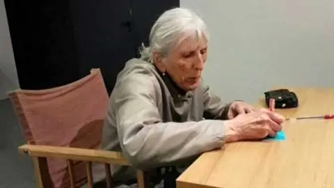 Conxita-Vila