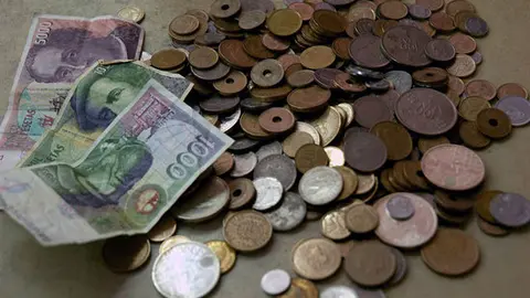 pesetas