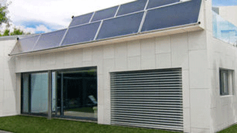 La-primera-casa-autosuficiente-sin-facturas-de-agua-ni-luz-se-ha-hecho-realidad-y-se-perfila-como-la-vivienda-del-futuro_large