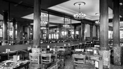 cafe-central