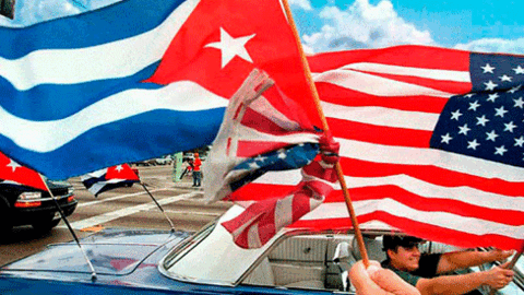 BANDERAS-cubana-y-americana