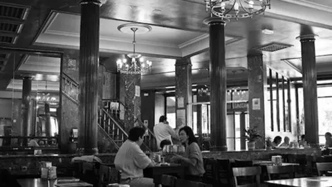 cafe2