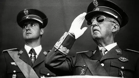 francisco-franco-with-jua-016