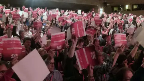voto_debate_gestion_UGT42