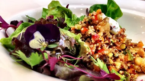 Ensalada-de-quinua