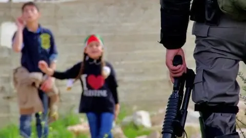 protestas-palestinas-cisjordania-Nabi-Saleh_TamimiPress