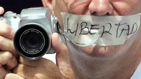 mordaza