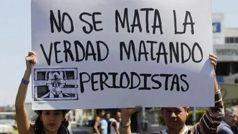 Periodistas-580x310