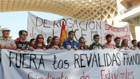 HUELGA9n