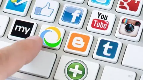 rede-sociales.jpeg