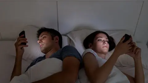 mobile-phone-bedroom