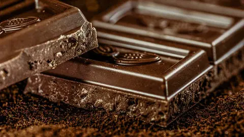 El-consumo-de-chocolate-se-asocia-con-un-menor-riesgo-de-arritmias_image_380