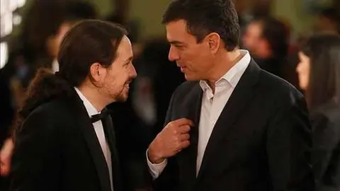Pablo-Iglesias-esmoquin-Sanchez-Goya_EDIIMA20160206_0401_18
