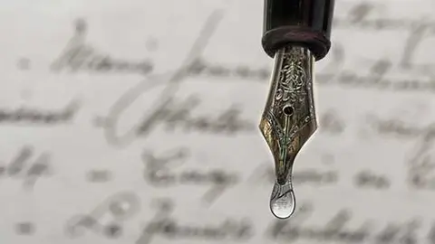 escribiendo