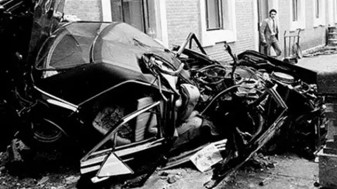 coche_carrero_blanco