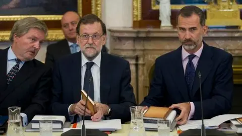 rajoy rey 550