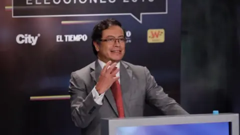 gustavo petro